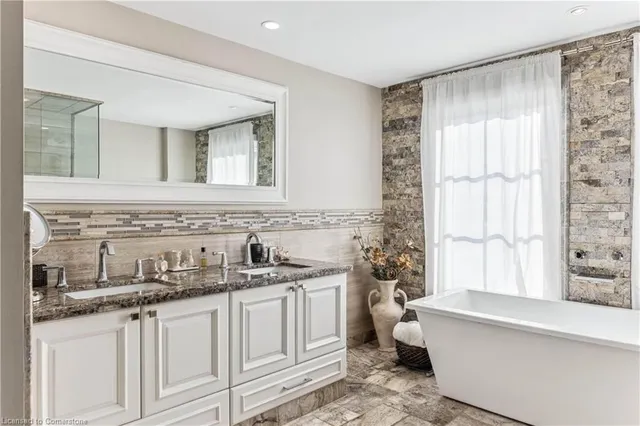 Additional image 23 of 97 Lakeview Dr