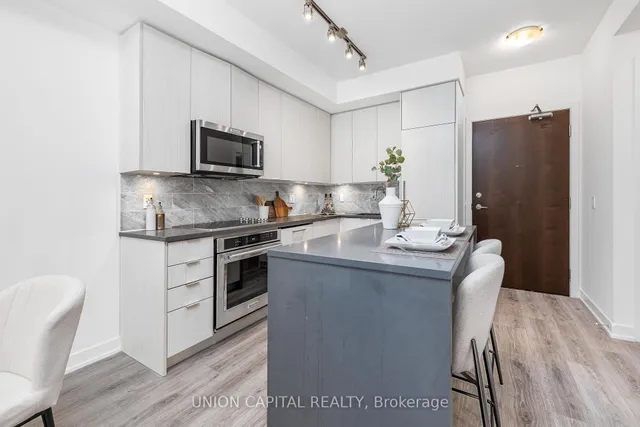 Additional image 8 of 38 IANNUZZI St Unit 305