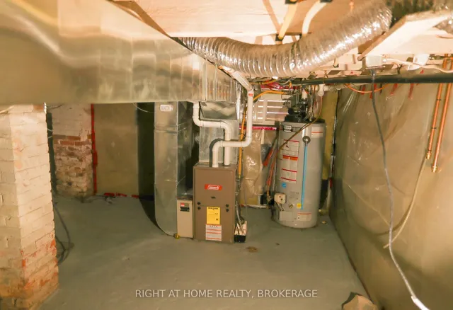 Additional image 16 of 304 Rosslyn Ave