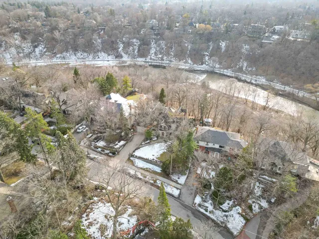 Additional image 37 of 79 Baby Point Cres