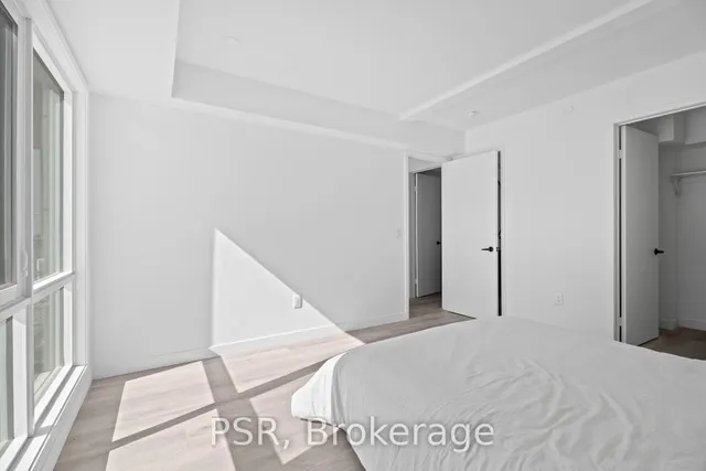 Additional image 18 of 61 Orchard Park Unit 204