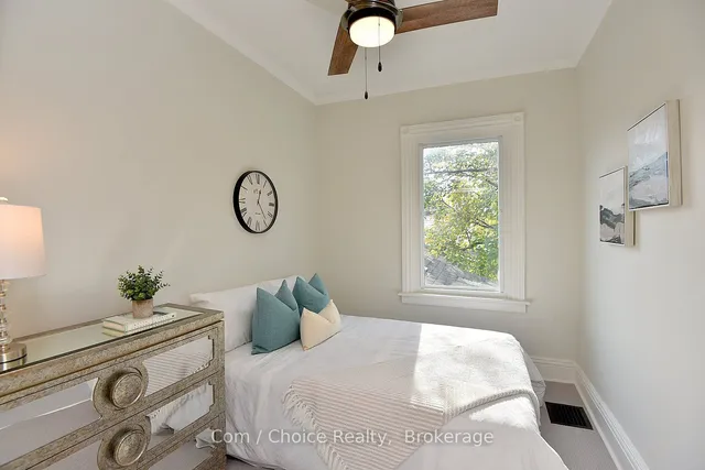 Additional image 31 of 277 Main St