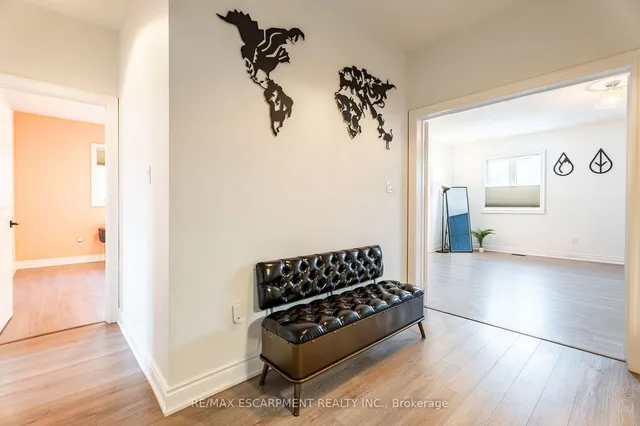 Additional image 20 of 266 Humphrey St