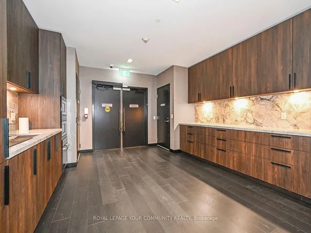 Additional image 42 of 501 Yonge St Unit 1309