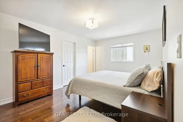 Additional image 14 of 46 Whiterock Ave