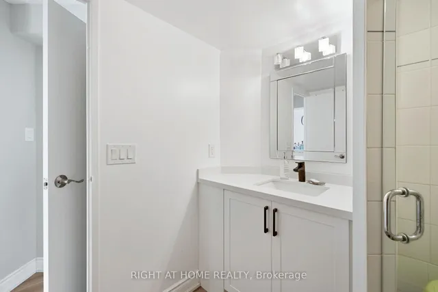 Additional image 25 of 3 Rowntree Rd Unit 302