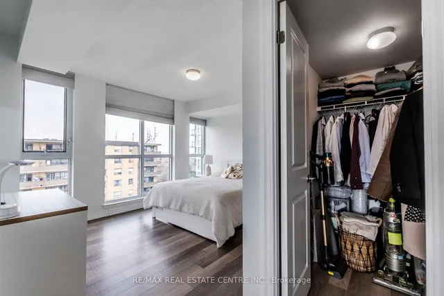 Additional image 14 of 80 Esther Lorrie Dr Unit 719