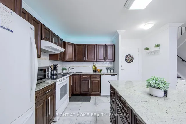 Additional image 11 of 1008 FALGARWOOD Dr Unit 1