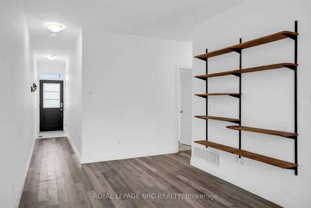 Additional image 3 of 290 Barton St Unit 30