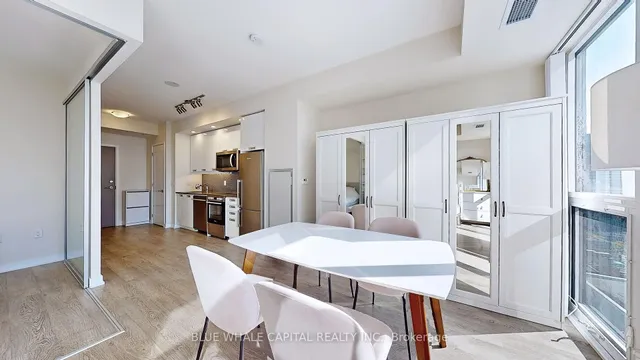 Additional image 12 of 99 John St Unit 1403