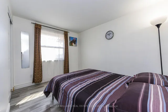 Additional image 15 of 49 Eden Park Dr