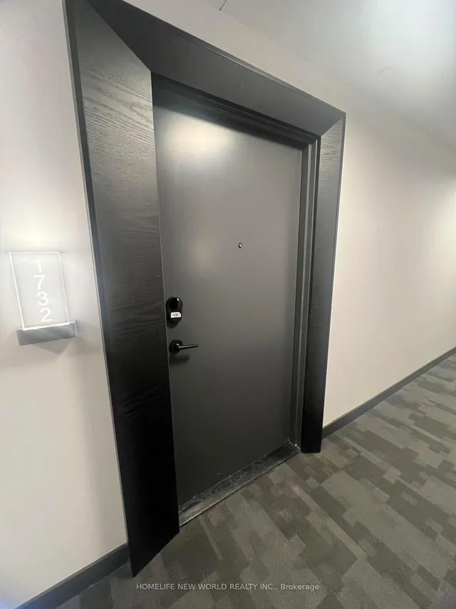 Additional image 17 of 135 Lower Sherbourne St Unit 1732 W