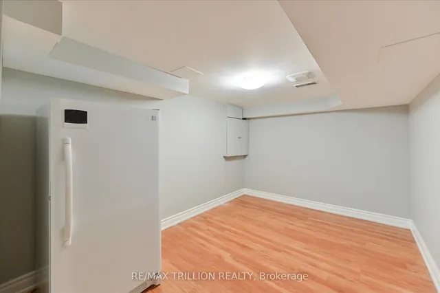 Additional image 36 of 611 Staines Rd