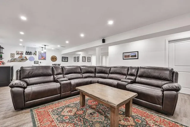 Additional image 44 of 8 Morrison Dr