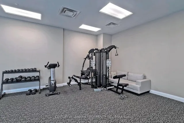 Additional image 41 of 2152 Lawrence Ave Unit 207