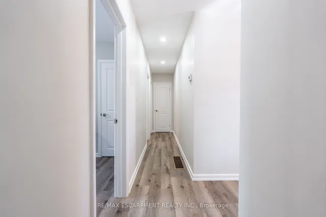 Additional image 14 of 28 Mountainview Rd