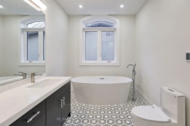 Additional image 28 of 7 Farningham Cres