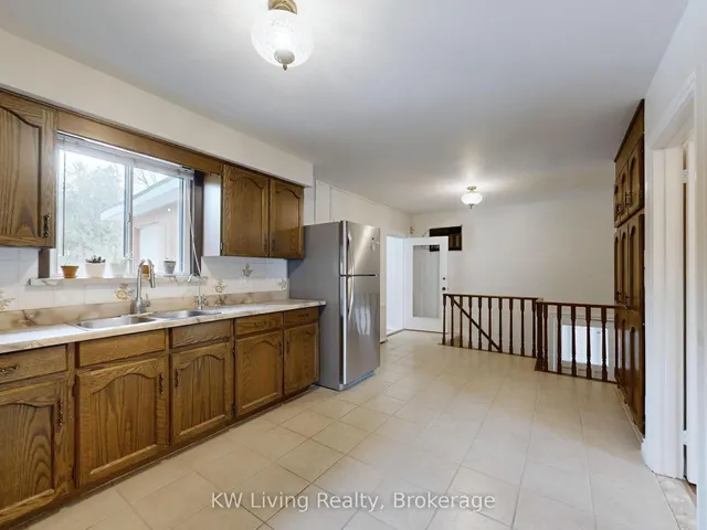 Additional image 8 of 207 Hendon Ave