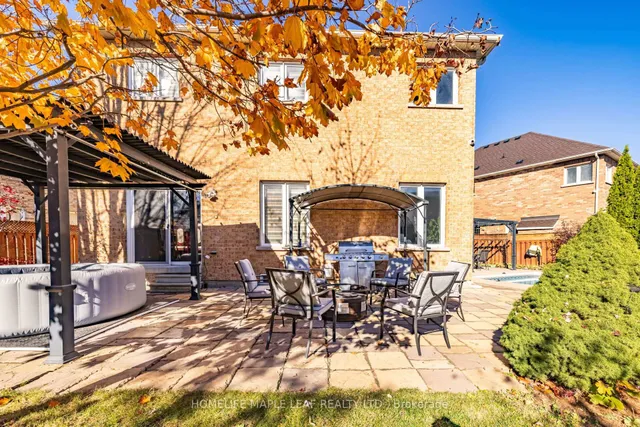 Additional image 35 of 10 Monabelle Cres