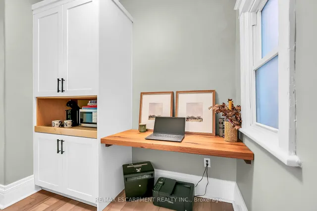 Additional image 22 of 444 Maple Ave