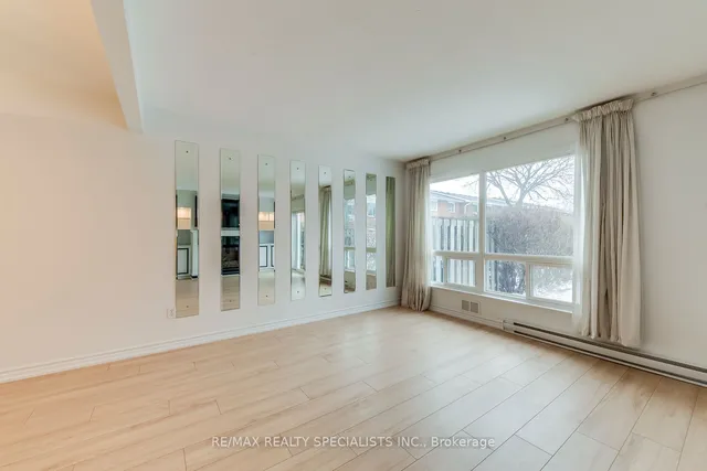 Additional image 15 of 17 Centennial Park Rd Unit 16