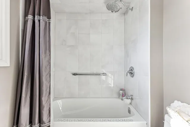 Additional image 29 of 97 Lakeview Dr