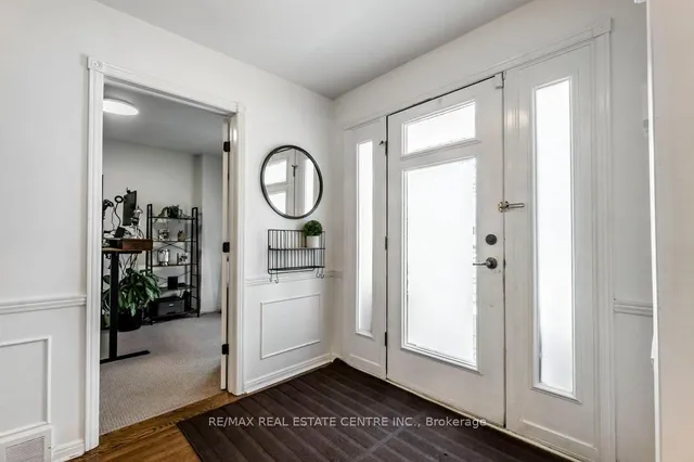 Additional image 8 of 246 Simon Dr