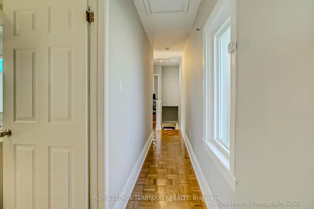 Additional image 27 of 221 Windermere Ave