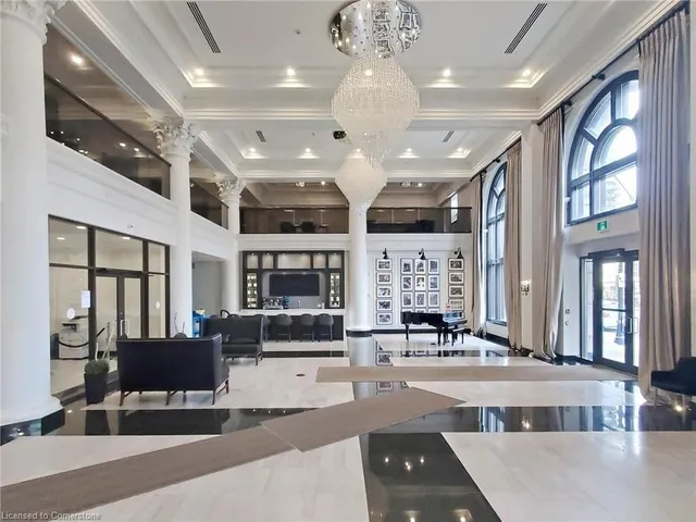 Additional image 6 of 112 King St Unit 606