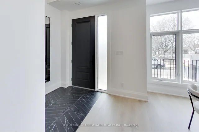 Additional image 2 of 393 Winnett Ave