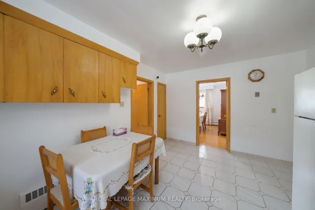 Additional image 16 of 28 Madron Cres