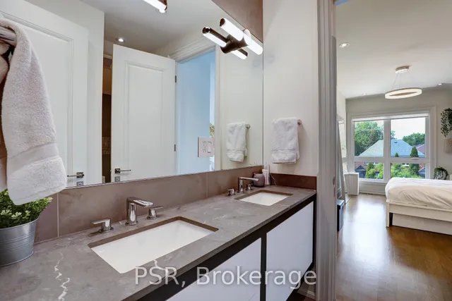 Additional image 20 of 571 Broadway Ave