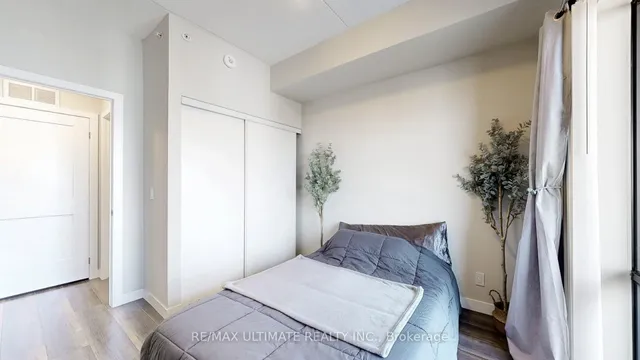 Additional image 39 of 15 Queen St Unit 1608