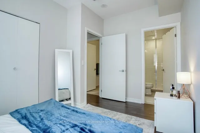 Additional image 15 of 49 EAST LIBERTY St Unit 602