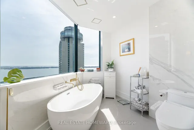 Additional image 37 of 10 Queens Quay Unit PH2