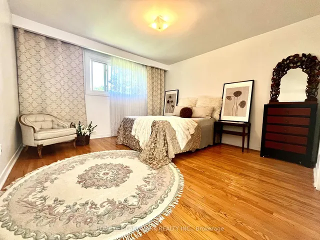 Additional image 13 of 89 Baroness Cres