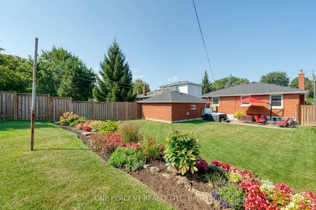 Additional image 34 of 27 Hoover Cres