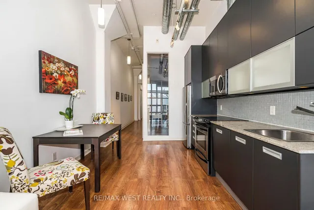 Additional image 21 of 380 Macpherson Ave Unit 333