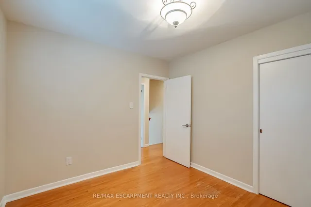 Additional image 25 of 368 East Side Cres