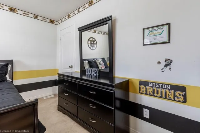 Additional image 32 of 38 Raymond Rd