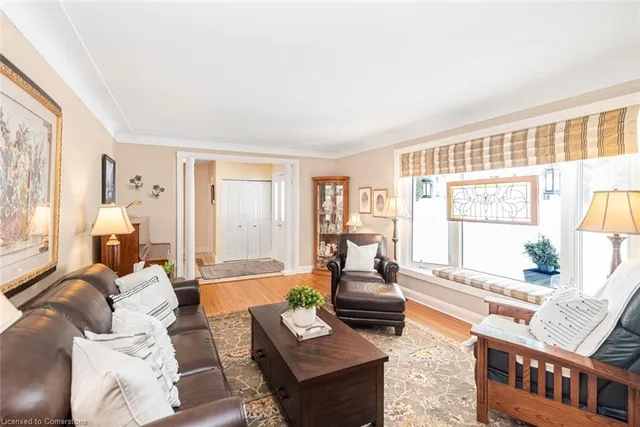 Additional image 11 of 42 Thornwood Dr