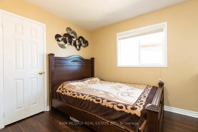 Additional image 19 of 51 Personna Circ