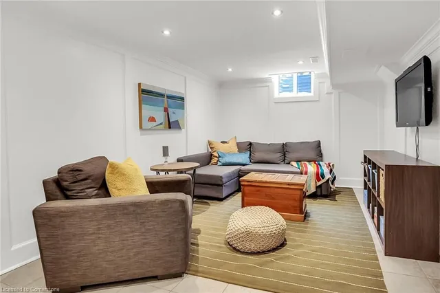 Additional image 33 of 17 Parkway Pl