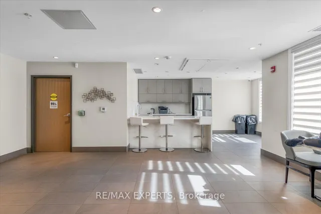 Additional image 26 of 1105 Leger Way Unit 527