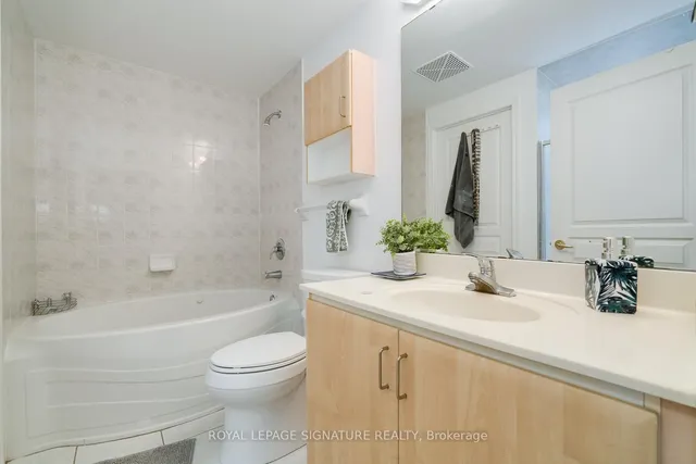 Additional image 9 of 200 Burnhamthorpe Rd Unit 201