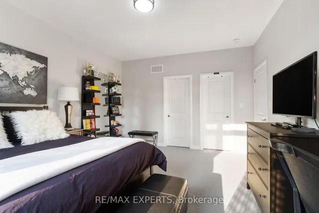 Additional image 32 of 12 Moorcroft Pl