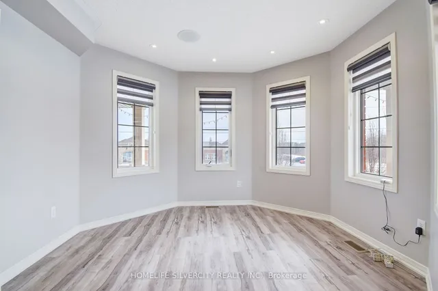 Additional image 7 of 515 Nairn Circ