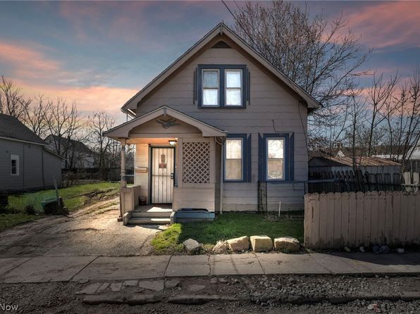 4571 Sackett Ave, Cleveland, OH 44109