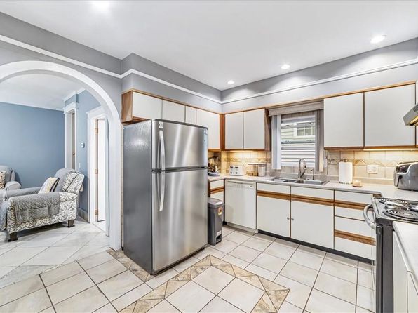 2201 Palmer Avenue, Bronx, NY 10475
