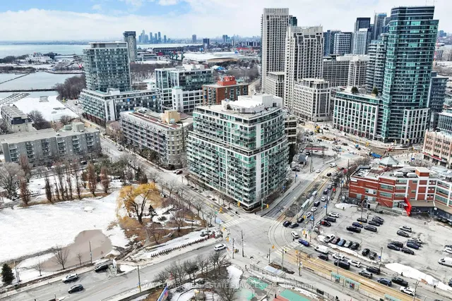 Additional image 2 of 650 Queens Quay Unit 216